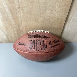 ☆Wilson ウィルソン NFL公式球 アメリカンフットボール アメフト スポーツ NFL ボール 球 楕円球(中古品/現状品/保管品)☆