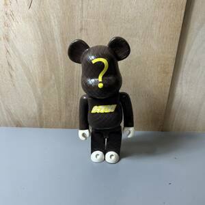 ☆BE@RBRICK ベアブリック 藤原ヒロシ HTM NIKE SPRING 2002 400% フィギュア(中古品/現状品/保管品)☆