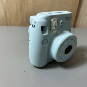 ☆動作品 FUJIFILM 富士フィルム instax mini 8 インスタントカメラ カメラ チェキ ラズベリー セルフミラー(中古品/現状品/保管品)☆の画像4