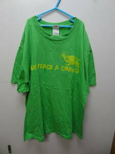 全国送料無料 ビームス BEAMS アンビル anvil メンズ 綿100%素材 緑色　GIVE PEACE A CHANCE プリント 半袖Tシャツ サイズ M
