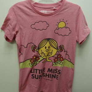 全国送料無料 MR.MEM LITTLE MISS サンリオ ユニクロ UT レディース プリント ピンク色Tシャツ サイズ Mの画像1