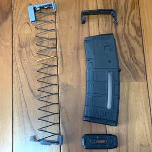 米軍放出品 米軍実物 MAGPUL マグプル PMAG 30 GEN M3 30連マガジン WINDOW 両窓 5.56mm ブラック (管理番号S29)