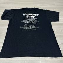 沖縄 米軍放出品 NUTRITION ZONE ミリタリー 半袖 Tシャツ オシャレ ファッション 古着 ビンテージ ブラック (管理番号P102)_画像2