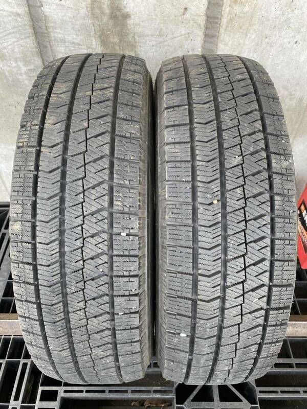 A4789　送料無料☆深溝スタッドレス　BRIDGESTONE ブリヂストン BLIZZAK VRX2　195/65R15 88Q　2本価格　2021年製