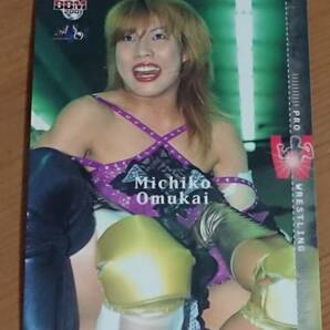 大向美智子 2001BBM 女子プロレス PWC327の画像1