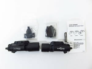 s3268k [送料950円]【中古・動作未確認】 SUREFIRE X300 ウエポン ライト [072-240410]