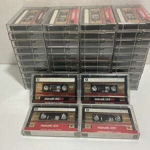 44本 まとめ売り カセットテープ maxell UDⅡ 60 ハイポジ レトロ 昭和レトロ 金 赤 position HIGHI cro2 中古の画像1
