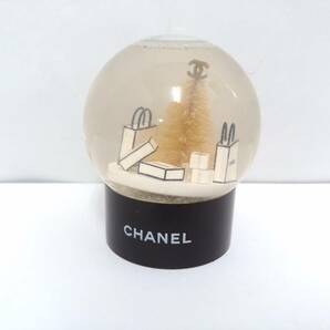 CHANEL シャネル ノベルティ 非売品 スノードーム/約8×6.5cm/重量約180g/置物/インテイリア/ペーパーウェイト/箱付き/04OM041302-6の画像2