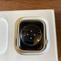 A489/【中古品】Apple Watch Series 7 GPS＋Cellularモデル 45mm スターライトアルミニウムケースとスターライトスポーツバンド MKJQ3J/A_画像7