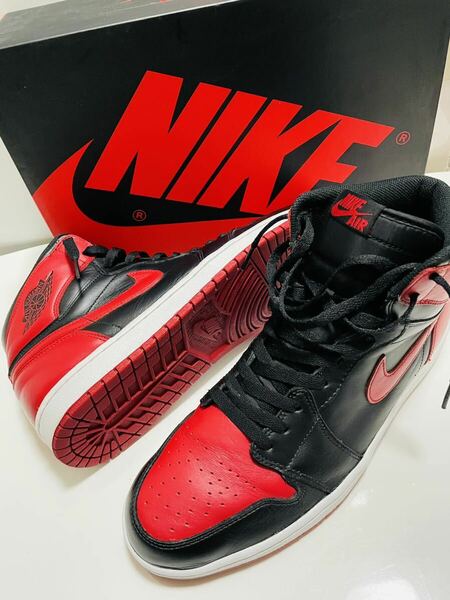 Nike Air Jordan 1 Retro High OG Bred (2013)