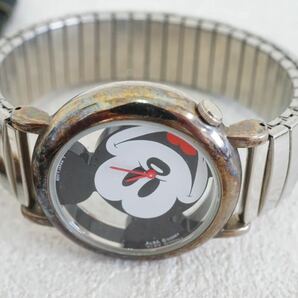 F113 Disney/ディズニー MICKEY MOUSE/ミッキーマウス 腕時計 7点セット アクセサリー 大量 まとめて おまとめ まとめ売り 不動品の画像5