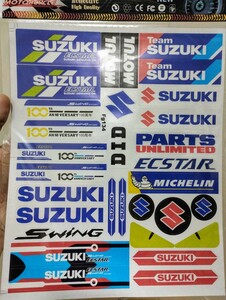 防水反射 Suzuki スズキ　/ 　バイクステッカー / ヘルメットステッカー 　デカール　31x25 センチ