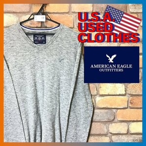 ME6-772★USA買付商品★状態◎【AMERICAN EAGLE アメリカンイーグル】刺繍ロゴ Vネック コットンセーター【メンズ M】グレー 薄手 ニットの画像2