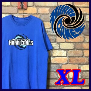 ME10-878★BIGサイズ!!★USA直輸入品★【INLET GROVE HURRICANES】ブルー ロゴプリント 半袖 Tシャツ【メンズ XL程度】古着 スポーツ