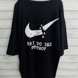 韓国ファッション バッグプリント ビッグロゴ Tシャツ ブラック 黒　2XL