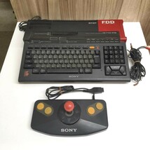 1円～★ SONY FDD HB-F1XD MSX2 本体(通電確認済) ジョイスティック付き ソニー JS-70 【2208】_画像1