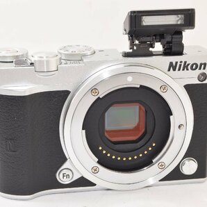 ★美品★ ニコン Nikon 1 J5 ボディ シルバー ミラーレス一眼カメラ 2404119の画像9