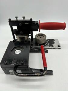 【OP11927HR】1円～ 缶バッジマシン 缶バッジキット TECRE BUTTON MAKER MODEL150 バッジマンネット 38 カットマシン プロ仕様 動作未確認 