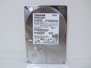 3,5 дюйма HDD 2TB Toshiba использовал нормальную работу