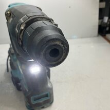 f001 E makita マキタ 28mm 充電式 ハンマドリル HR282D バッテリー×2 BL1860B 電動工具 DIY 動作品_画像4