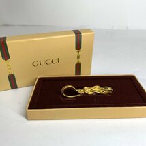 f001 B 極美品 GUCCI グッチ ロープデザイン キーホルダー キーリング メンズ レディース ゴールド系_画像1