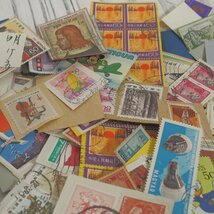 f002 A1 海外切手 アジア/ヨーロッパ/アメリカ 古切手 エンタイヤ 使用済み バラ 記念切手 アンティーク 大量 おまとめ_画像4