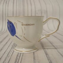 f002 C1 ジバンシィ GIVENCHY コーヒーカップ＆ソーサー 金彩 チューリップ 洋食器 茶器 C&S 2客セット 長期保管品_画像3