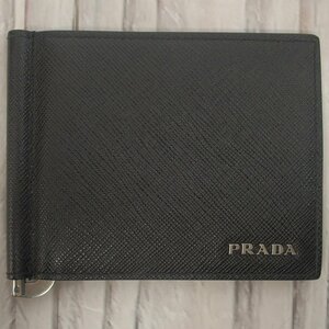 f002 Y1 美品 プラダ PRADA メンズ 二つ折り財布 マネークリップ カードケース サフィアノレザー 黒 ブラック ネコポス385円