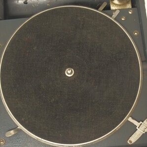 f002 KAI Columbia コロンビア Viva-tonal Grafonola NO.230 蓄音機 レコード ケース型 アンティーク 動作未確認の画像5