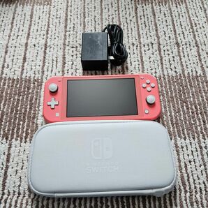 Nintendo Switch Lite コーラル