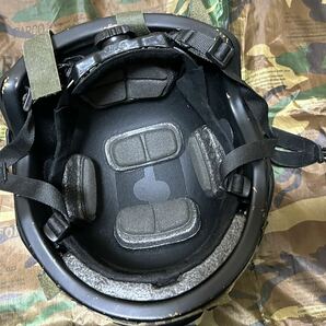 タクティカルヘルメット マルチカム迷彩 1962g ヘルメット / サバゲー コスプレ FMA 米軍 マルイM4AK MP5 ミリタリー の画像2