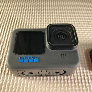 【美品】GoPro hero10本体＋バッテリー計5個等付属品多数セットの画像2