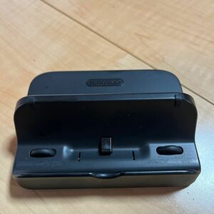 ★送料180円★任天堂純正品★ニンテンドーWiiU★ゲームパッド★充電スタンド★WUP-014★清掃済み★動作確認済み★Nintendo★Wii U GamePad