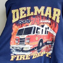 B107◆CPORT and COMPANY 長袖 プリントスウェット sizeXL 紺 ネイビー 中古 USED 古着 DELMAR FIRE DEPT_画像8