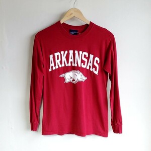 334◆MV SPORT 長袖 ロンT sizeS 赤系 中古 USED 古着 ARKANSAS Tシャツ イノシシ カレッジ