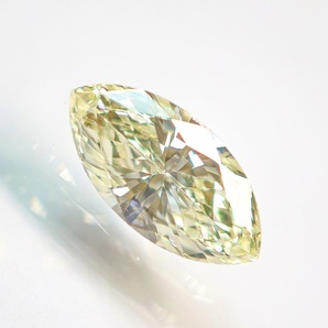 【100円～】VS1！0.330ct 天然ダイヤ Very Light Yellow (ナチュラルカラー) の画像1