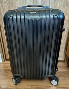 RIMOWA リモワ・サルサ／黒・4輪／機内持ち込みサイズ／使用2回美品