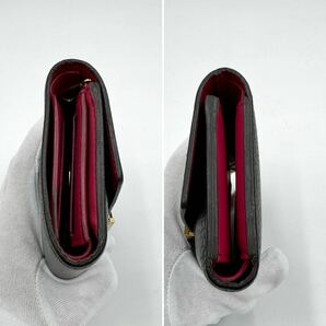 1円 【美品】 付属品有 LOUIS VUITTON ルイヴィトン 三つ折り財布 ポルトフォイユ カプシーヌ トリヨン レザー 黒 ピンク MI3177 の画像3