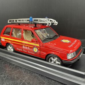 1/25 レンジローバー  Fire ランドローバー ブラーゴ 消防車の画像7