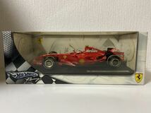 ホットウィール 1/18フェラーリ F2007 #1 キミ ライコネン マルボロ Hotwheels Ferrari Marlboro_画像1