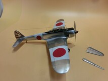 【HW86-39】【80サイズ】▲未検品/ハセガワ 1/48 中島 キ43 一式戦闘機 隼 I型 完成品/プラモデル/※パーツ外れ有_画像6