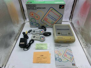 【IJ29-08】【80サイズ】▲任天堂 sfc スーパーファミコン ゲーム機セット SHVC-001/ジャンク扱い/通電可/※傷汚れ ヤケ 外箱傷み有