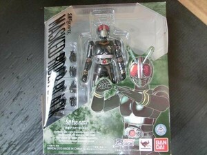 JS【M3-44】【60サイズ】▲S.H.Figuarts 仮面ライダー BLACK ブラック/フィギュア/バンダイ