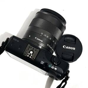 (志木)【動作品】Canon/キヤノン EOS M ミラーレス一眼レフカメラ DS126391 バッテリー4個付 ZOOM LENS EF-M 18-55mm 1:3.5-5.6 IS STMの画像7