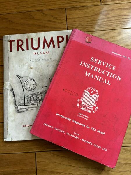 【送料無料2冊】トライアンフTR2,TR3 サービスマニュアル パーツリスト アクセサリーリスト moss TRIUMPH RESTORATION PARTS & ACCESSORIES