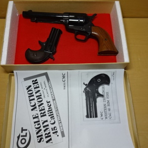 長期保管品 モデルガン TOKYO CMC COLT 45Caliber DERRINGER あて箱の画像1