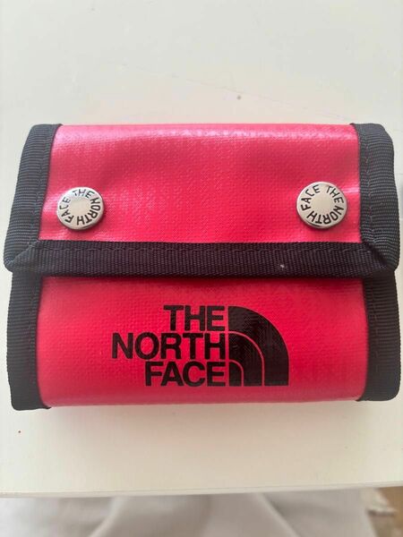 THE NORTH FACE (ザノースフェイス) パスケース 財布 三つ折り 