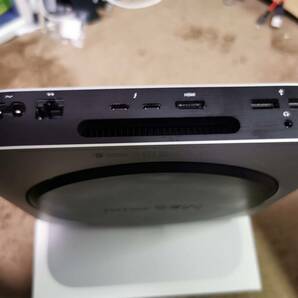 【中古】Apple Mac mini(M1 2020) 16GB SSD256GB 8コアGPU Model No:A2348 おまけの他社製ドック付の画像4