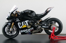 ★1/12 DUCATI AUSTRELIAN SBK2022 TBD769塗装完成品（タミヤ製）_画像3