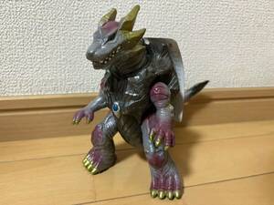 ウルトラ怪獣シリーズ ガーディ タグ付き ウルトラマンティガ イーヴィルティガ バンダイ ソフビ 旧ウルトラ怪獣シリーズ